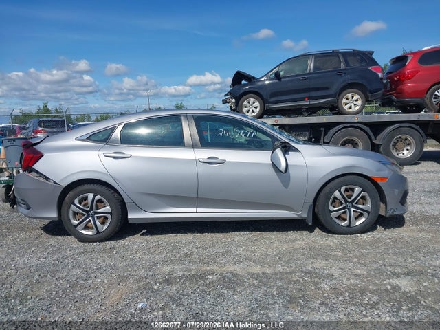 Aukcja sprzedaży 2017 Honda Civic Lx, vin: 2HGFC2F52HH022476, numer aukcji: 12662677