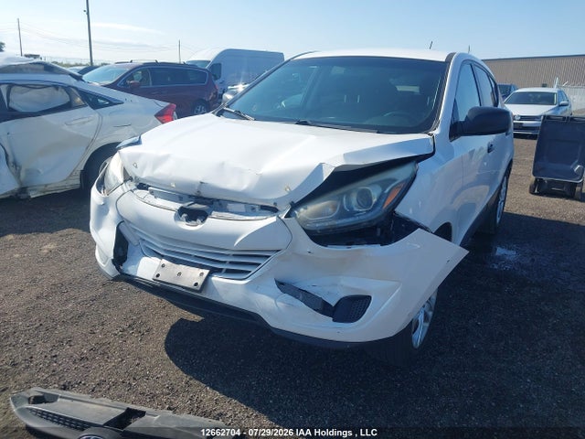 Hyundai Tucson Gl 2015 KM8JT3AFXFU097298 Image 2