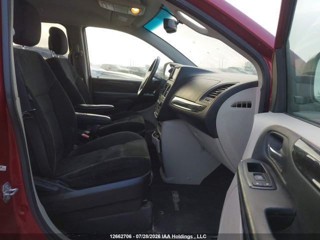2C4RDGBGXFR574537 Dodge Grand Caravan Se/sxt