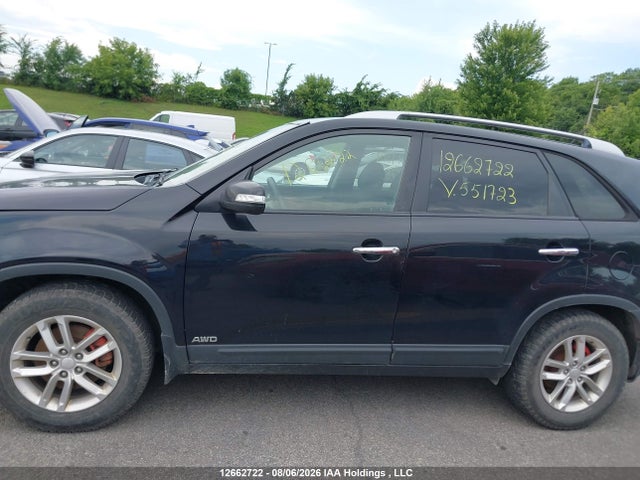KIA Sorento 2015 5XYKTCA6XFG551723 Image 14