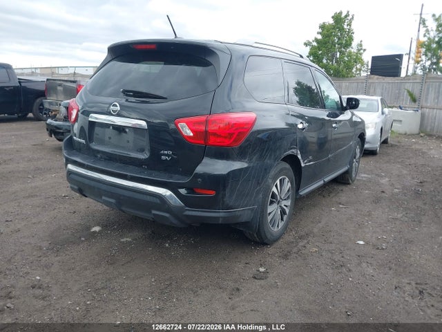12662724 :رقم المزاد ، 5N1DR2MM8HC698136 vin ، 2017 Nissan Pathfinder S/sv/sl/platinum مزاد بيع