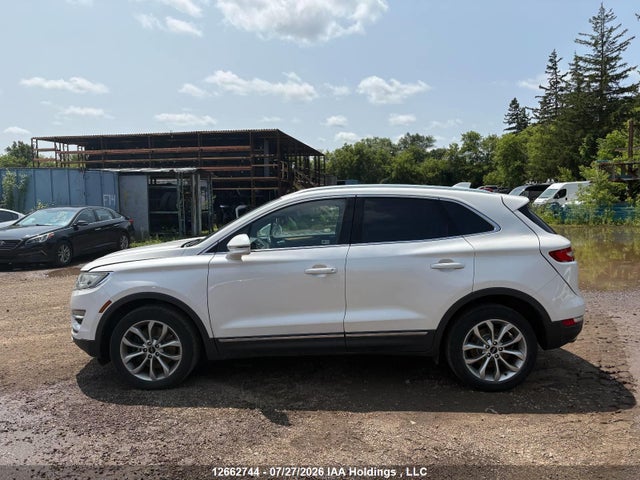 5LMCJ2A93FUJ38340 Lincoln MKC