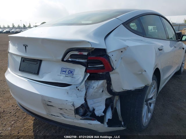 Tesla Model 3 Long Range 2022 5YJ3E1EB4NF296213 Image 12