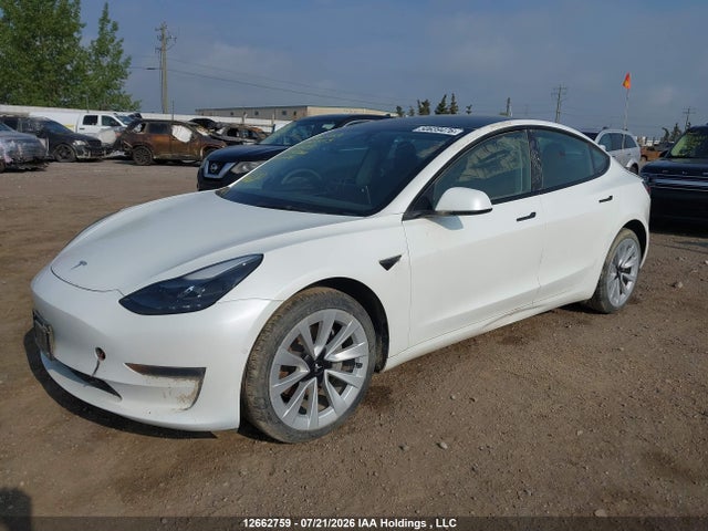 Tesla Model 3 Long Range 2022 5YJ3E1EB4NF296213 Image 2