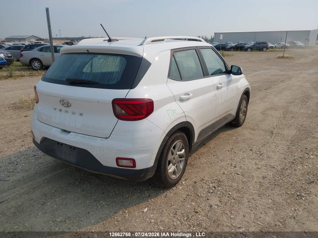Продажа на аукционе авто 2023 Hyundai Venue Preferred, vin: KMHRC8A36PU273352, номер лота: 12662768