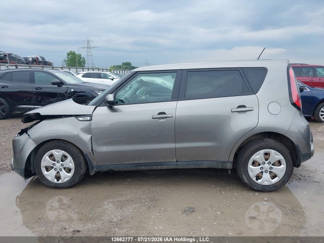KIA Soul 2015 KNDJN2A28F7167742 Image 15