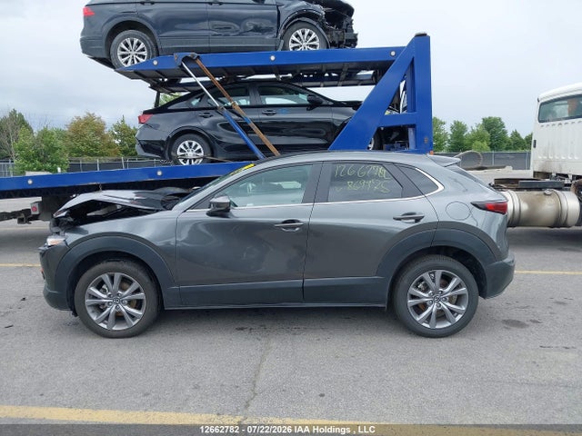 3MVDMBCM6SM869975 Mazda CX-30