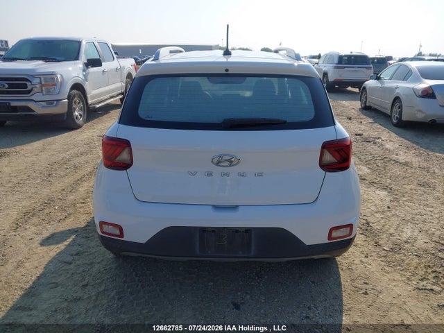 KMHRC8A3XSU417154 Hyundai Venue Sel/limited