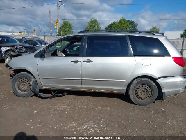 2009 Toyota Sienna Le მანქანა იყიდება აუქციონზე, vin: 5TDZK23C39S277335, აუქციონის ნომერი: 12662790