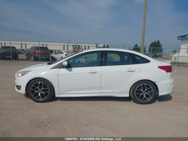 Ford FOCUS SE 2015 1FADP3F25FL257451 Image 15