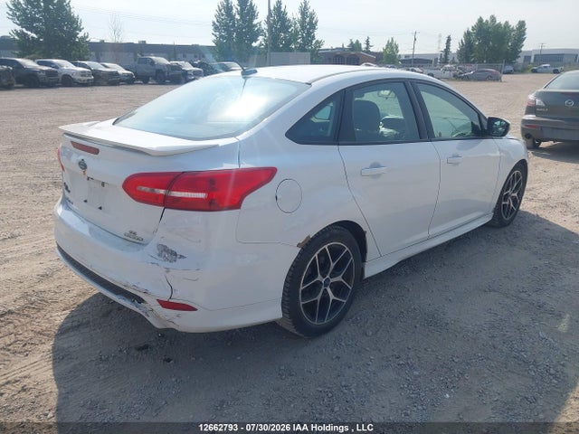 2015 Ford Focus Se მანქანა იყიდება აუქციონზე, vin: 1FADP3F25FL257451, აუქციონის ნომერი: 12662793