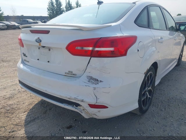 Ford FOCUS SE 2015 1FADP3F25FL257451 Image 6