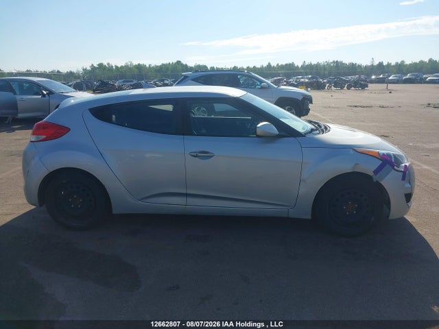 Hyundai Veloster 2016 KMHTC6AD4GU290542 Image 14