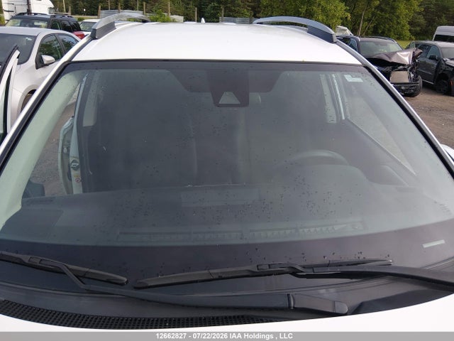 Toyota RAV4 LE 2018 2T3ZFREV2JW442726 Image 17