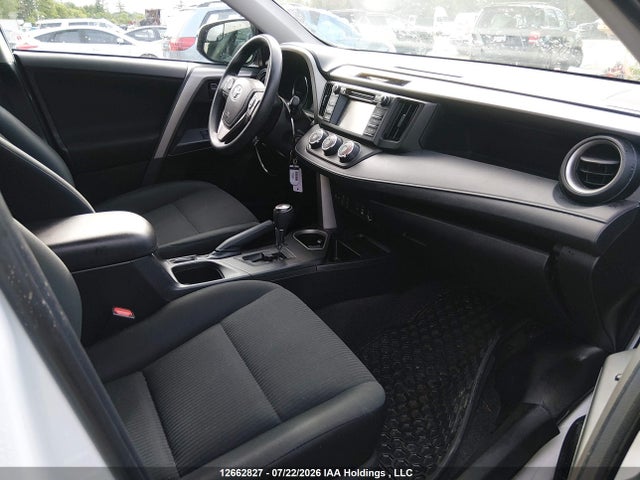 2T3ZFREV2JW442726 Toyota RAV4 LE