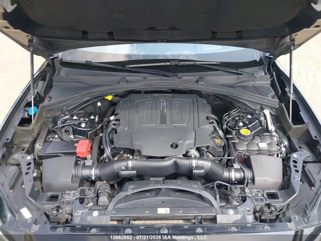 SADCM2BV7HA062043 Jaguar F-PACE S
