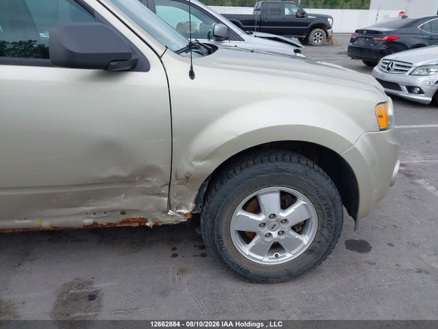 2011 Ford Escape Xlt მანქანა იყიდება აუქციონზე, vin: 1FMCU0DGXBKB86772, აუქციონის ნომერი: 12662884