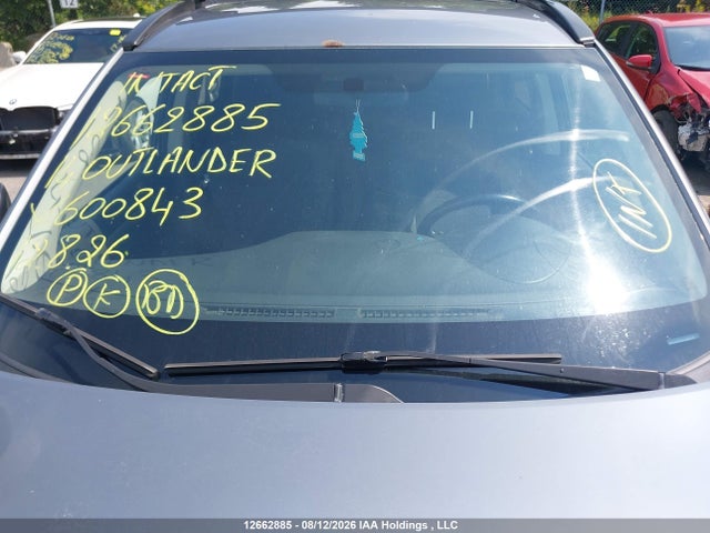 Mitsubishi Outlander 2014 JA4AD2A3XEZ600843 Image 17