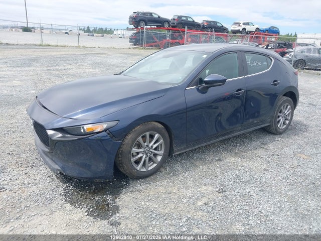 JM1BPAKM4R1705482 Mazda Mazda3 Sport Gx