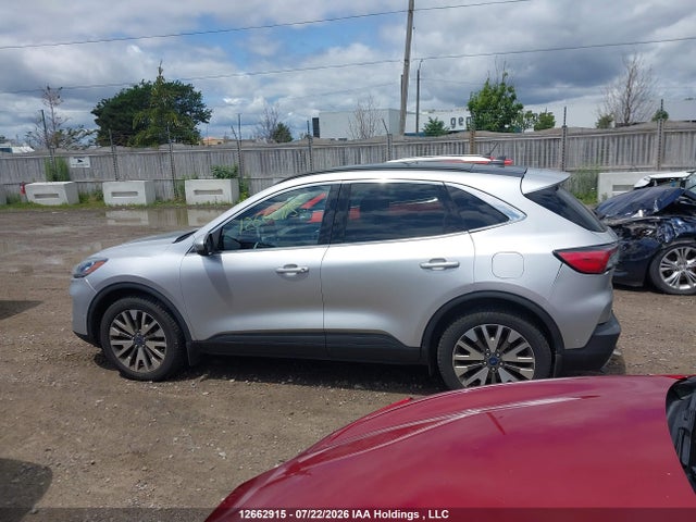 Продажа на аукционе авто 2020 Ford Escape Titanium, vin: 1FMCU9J95LUB33753, номер лота: 12662915