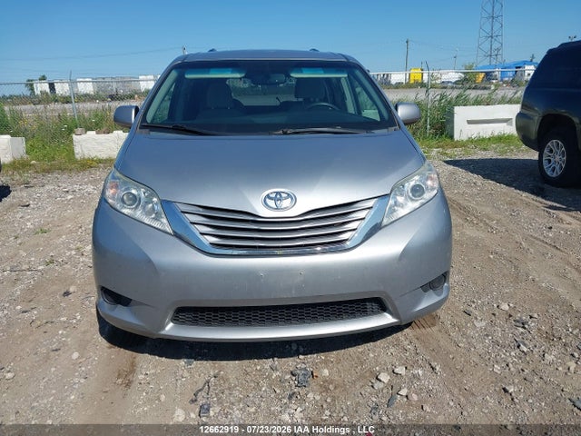 Toyota SIENNA LE 2015 5TDKK3DC7FS531534 Image 12