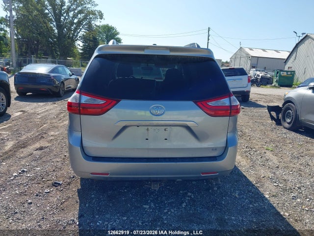 Toyota SIENNA LE 2015 5TDKK3DC7FS531534 Image 16
