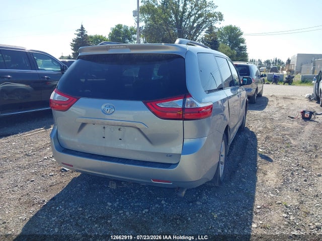 Toyota SIENNA LE 2015 5TDKK3DC7FS531534 Image 4