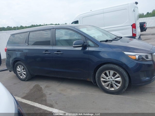 KIA SEDONA LX 2015 KNDMB5C1XF6054604 Image 14