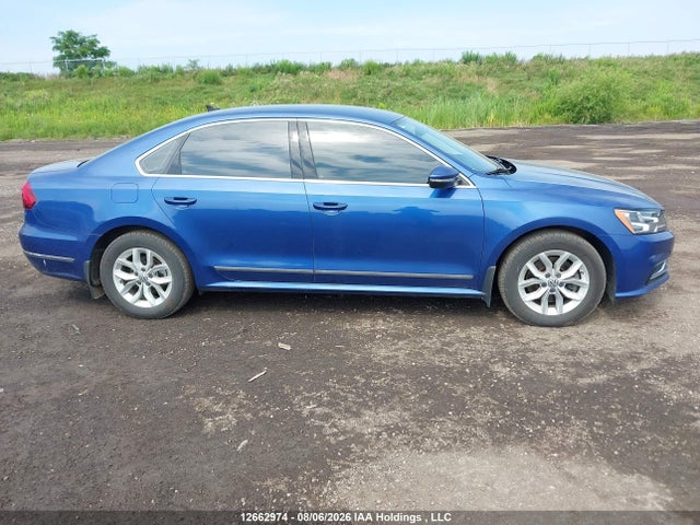 1VWAT7A32HC068742 Volkswagen Passat 1.8 Tsi Trendline+