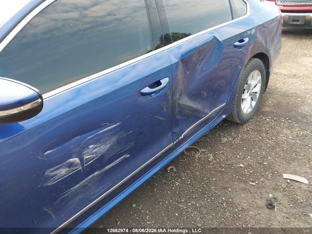 1VWAT7A32HC068742 Volkswagen Passat 1.8 Tsi Trendline+