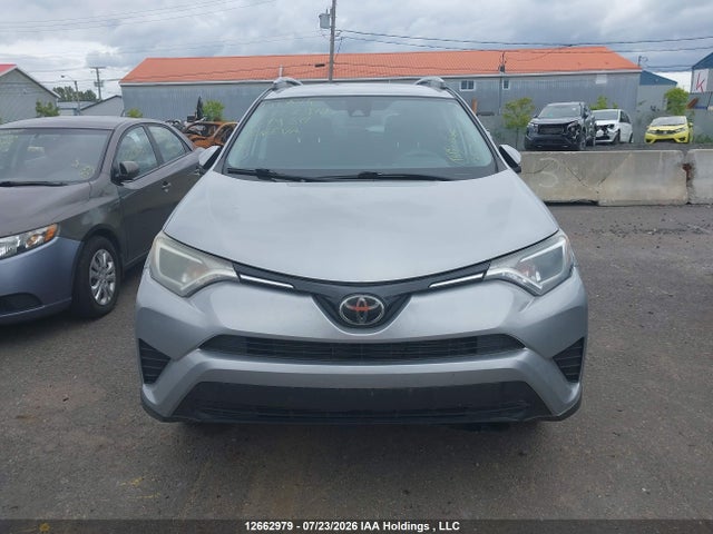 Toyota RAV4 LE 2018 2T3BFREV7JW719811 Image 12