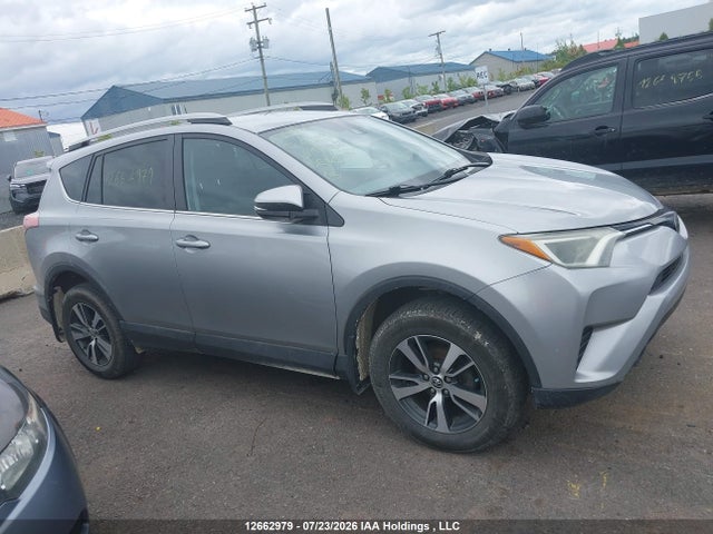 Toyota RAV4 LE 2018 2T3BFREV7JW719811 Image 13
