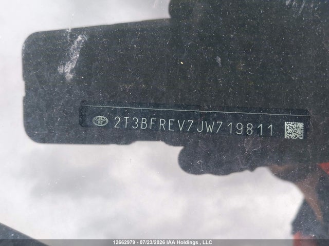 Toyota RAV4 LE 2018 2T3BFREV7JW719811 Image 19