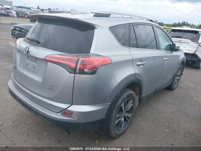 Toyota RAV4 LE 2018 2T3BFREV7JW719811 Image 4