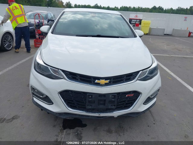 1G1BF5SM0J7117163 Chevrolet Cruze Premier