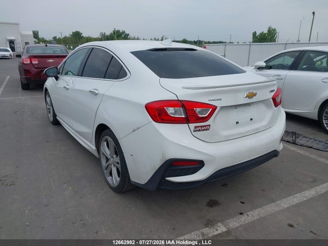 1G1BF5SM0J7117163 Chevrolet Cruze Premier