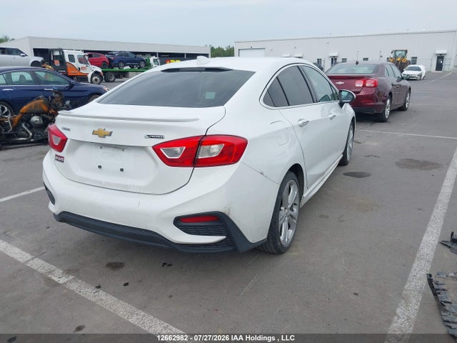 2018 Chevrolet Cruze Premier მანქანა იყიდება აუქციონზე, vin: 1G1BF5SM0J7117163, აუქციონის ნომერი: 12662982
