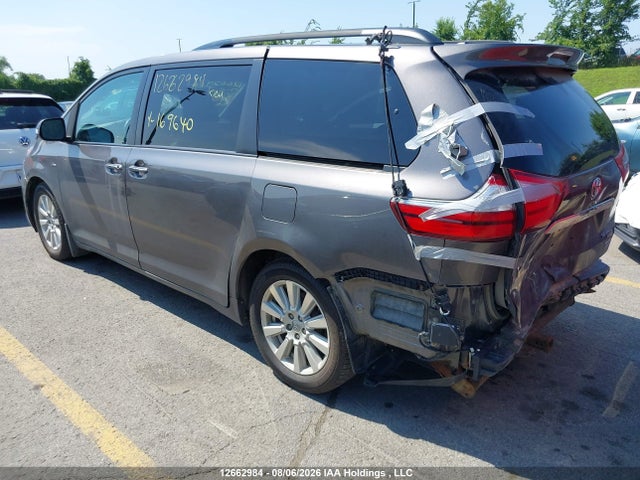 Aukcja sprzedaży 2017 Toyota Sienna Xle 7 Passenger, vin: 5TDDZ3DC4HS169640, numer aukcji: 12662984
