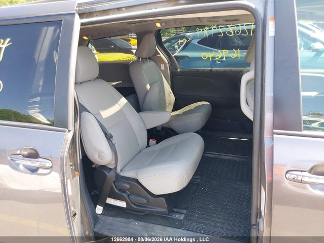Aukcja sprzedaży 2017 Toyota Sienna Xle 7 Passenger, vin: 5TDDZ3DC4HS169640, numer aukcji: 12662984
