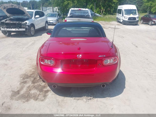 12662990 :رقم المزاد ، JM1NC2PF1F0238337 vin ، 2015 Mazda Mx-5 Gt مزاد بيع