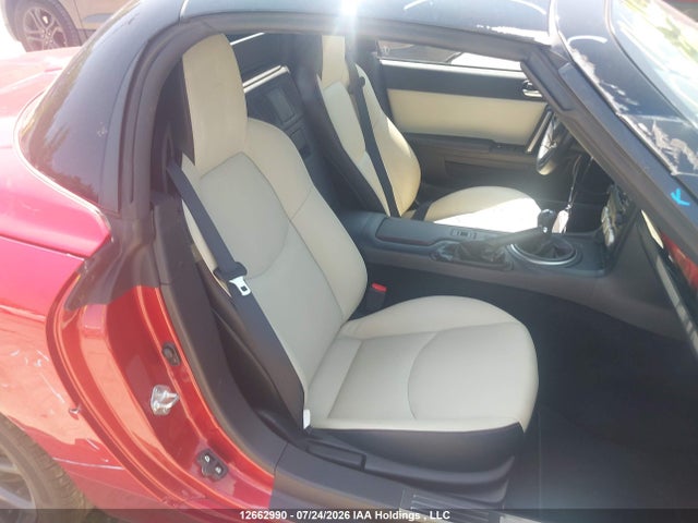 12662990 :رقم المزاد ، JM1NC2PF1F0238337 vin ، 2015 Mazda Mx-5 Gt مزاد بيع