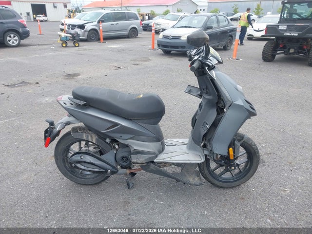 Piaggio Typhoon 50 2020 ZAPC506B8L4003389 Image 15