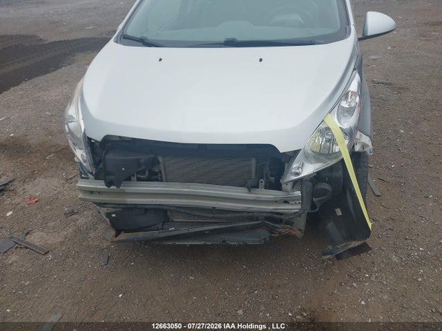 KL8CD6S96FC764600 Chevrolet SPARK 1LT