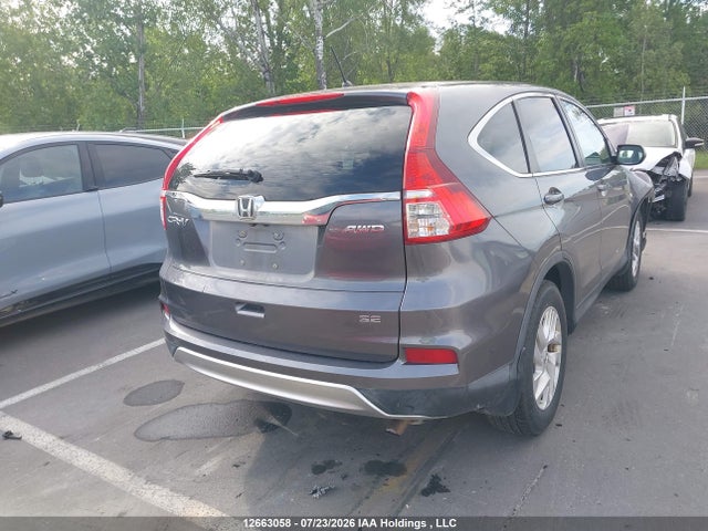 Honda CR-V SE 2015 2HKRM4H40FH131435 Image 4