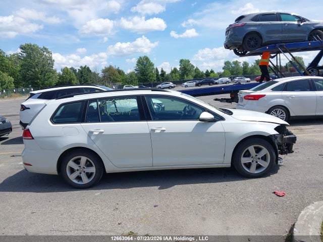 3VW217AU5JM753714 Volkswagen Golf Sportwagen 1.8 Tsi Comfortline/1.8 Tsi Trendline