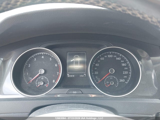 3VW217AU5JM753714 Volkswagen Golf Sportwagen 1.8 Tsi Comfortline/1.8 Tsi Trendline