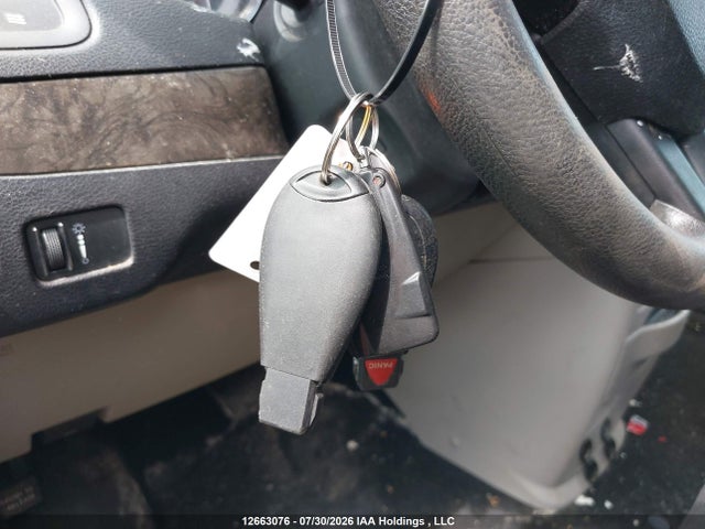 Продажа на аукционе авто 2011 Dodge Grand Caravan, vin: 2D4RN4DG1BR631715, номер лота: 12663076