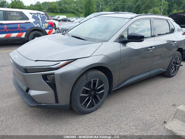 Toyota Bz Xle Awd 2026 JTMADAFB5TJ005992 Image 2