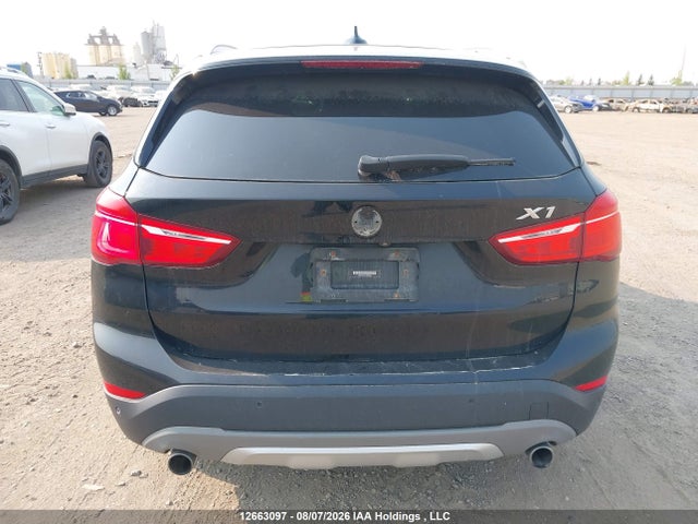 WBXHT3C37J5F89964 BMW X1 Xdrive28i