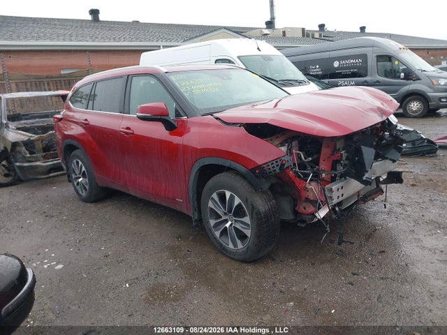 12663109 :رقم المزاد ، 5TDKBRCH5PS581432 vin ، 2023 Toyota Highlander Hybrid Hybrid مزاد بيع